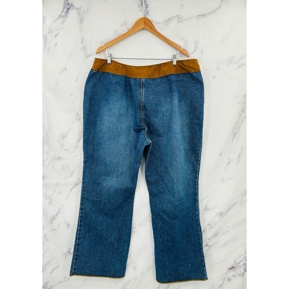 R009 US Polo Assn Vintage Suede Wide Flare Leg Jeans - Picture 3 of 3